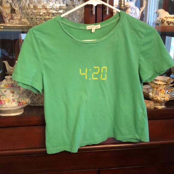 Tops - Preloved JR small 420 tee
